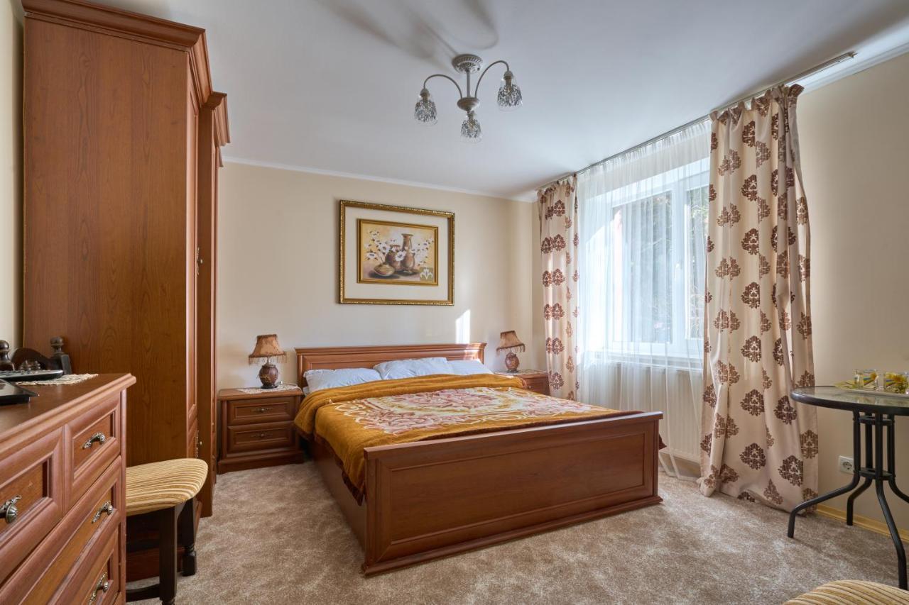 Tsaryna Sadyba Iablunîțea Exterior foto