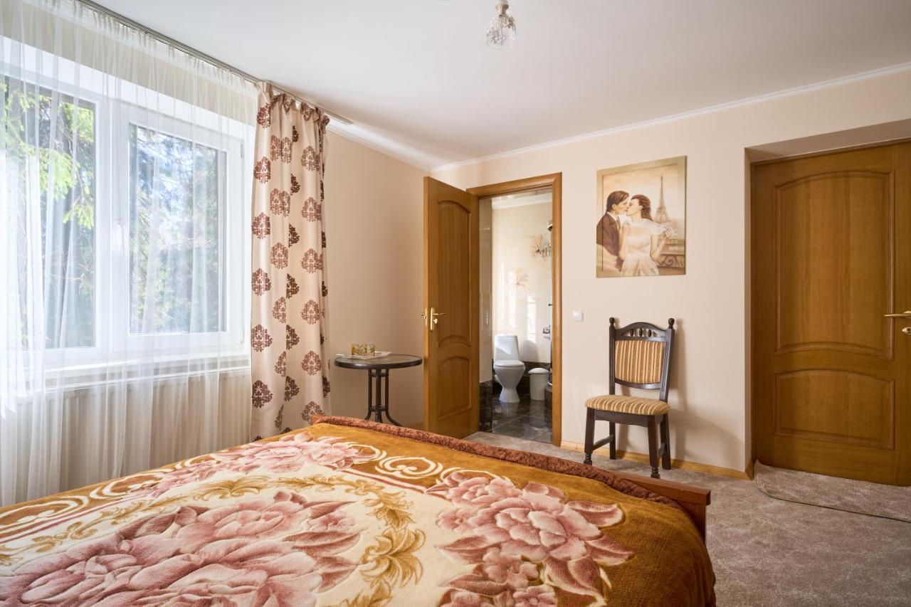 Tsaryna Sadyba Iablunîțea Exterior foto